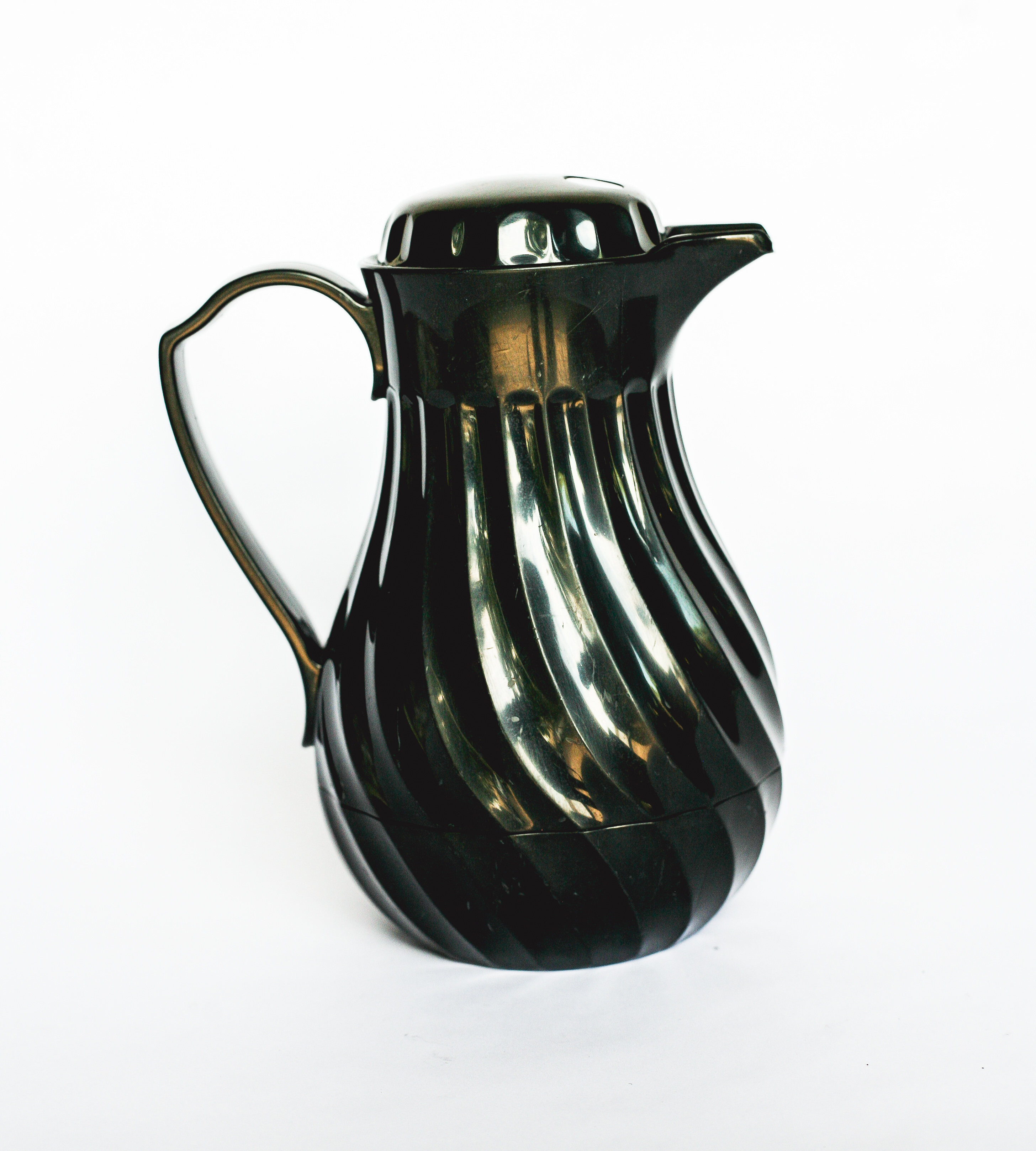 Insulated Pitcher, 42 oz. Black - A Finer Event - Event Rentals in ...